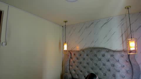   online show from 02/11/26, 11:59