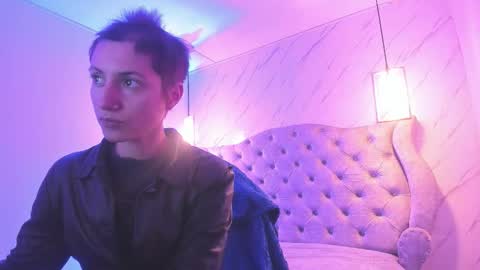   online show from 02/12/26, 12:00