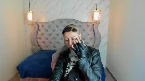   online show from 05/21/26, 12:23