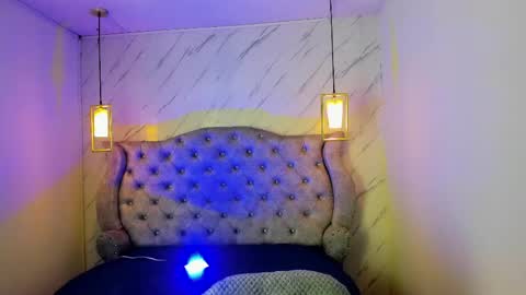   online show from 06/05/26, 12:00