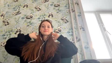 fierce_spell_twinkle_x3 online show from 01/19/26, 07:34