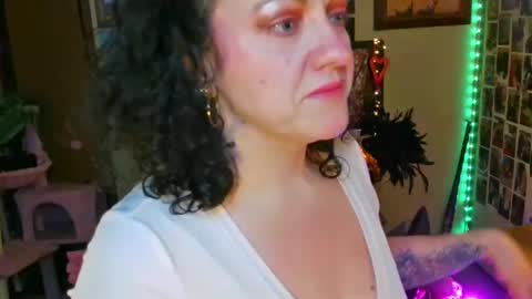 fieryminx67 online show from 02/03/26, 07:57