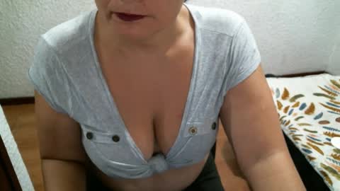 Snapshot of fierywoman158 chatting on 01/25/25, 10:51 FIERYWOMAN online show from 01/25/25, 10:51