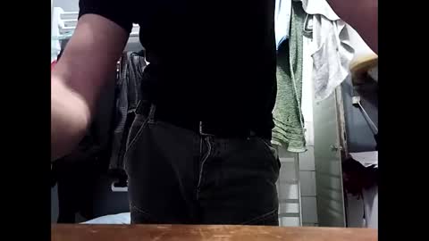 fifi010203 online show from 04/12/26, 04:45