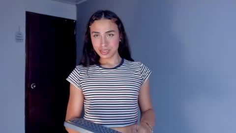 ... .  NINFA  . ... online show from 01/05/26, 07:06