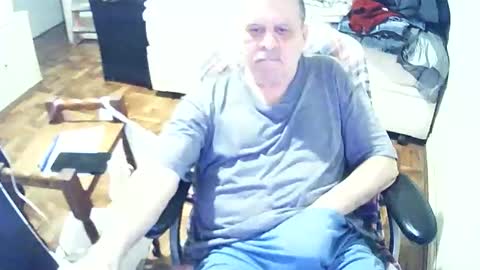 Snapshot of filhober chatting on 11/01/25, 12:56 filhober online show from 11/01/25, 12:56