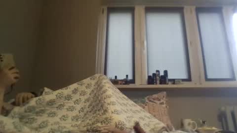 filipek757 online show from 10/18/25, 08:48