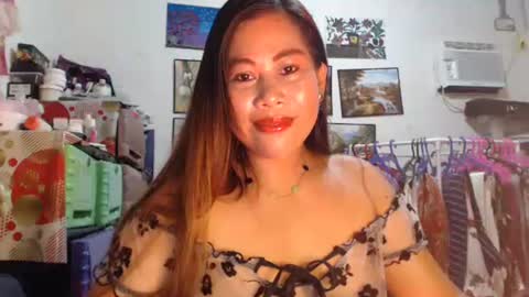 Snapshot of filipina_beauty69 chatting on 09/13/25, 08:30 filipina beauty. online show from 09/13/25, 08:30