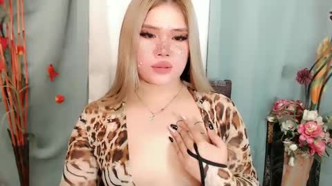Snapshot of filipina_slutty69xxx chatting on 02/20/25, 06:28  Angela  DONT FORGET TO FOLLOW AND GIVE ME APPRECIATION online show from 02/20/25, 06:28