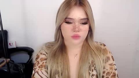 Snapshot of filipina_slutty69xxx chatting on 09/13/25, 01:49  Angela  DONT FORGET TO FOLLOW AND GIVE ME APPRECIATION online show from 09/13/25, 01:49