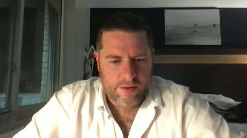 Snapshot of filmguy10 chatting on 10/10/25, 04:00 filmguy10 online show from 10/10/25, 04:00