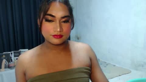 Snapshot of filthybarbie chatting on 12/03/25, 03:03 B A R B I E online show from 12/03/25, 03:03