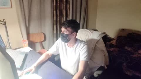 Snapshot of fin1904 chatting on 12/31/24, 08:02 fin1904 online show from 12/31/24, 08:02