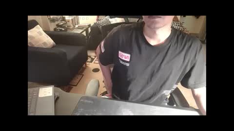 Snapshot of fin1904 chatting on 03/13/26, 08:59 fin1904 online show from 03/13/26, 08:59