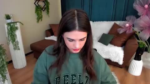 Snapshot of finalaccord chatting on 02/13/26, 10:22 Amanda online show from 02/13/26, 10:22