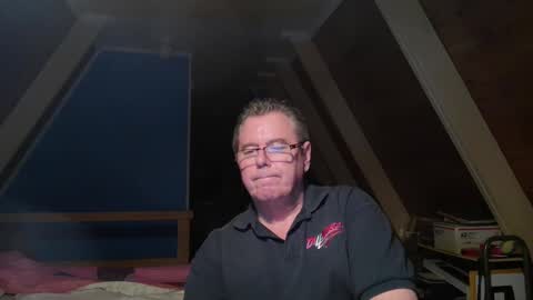 finderfiner online show from 10/10/25, 09:41