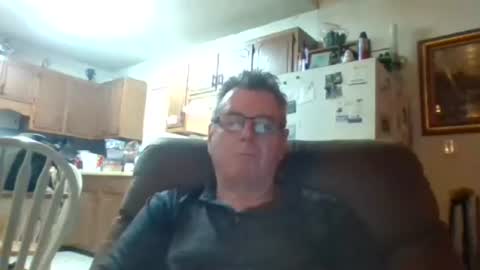Snapshot of finderfiner chatting on 07/14/26, 10:21 finderfiner online show from 07/14/26, 10:21