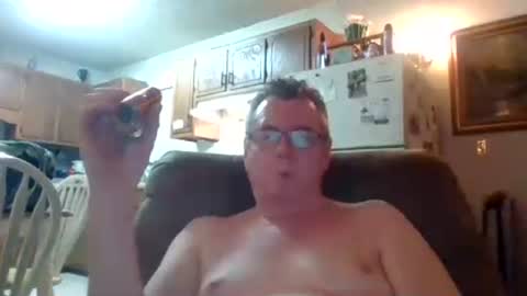 Snapshot of finderfiner chatting on 07/28/26, 07:26 finderfiner online show from 07/28/26, 07:26