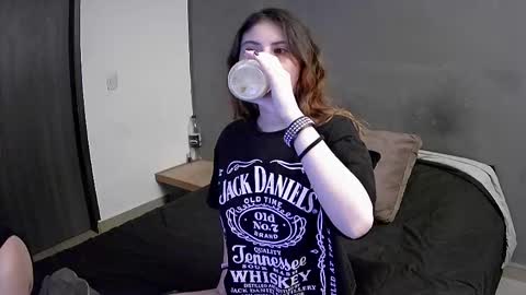 Alice and Max online show from 03/27/26, 08:09