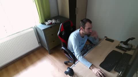 Jane and Findo online show from 01/13/25, 02:39