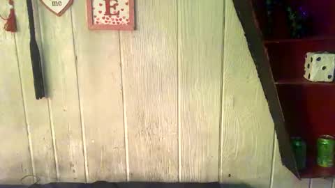 Snapshot of findommefoxi chatting on 02/08/25, 10:18 findommefoxi online show from 02/08/25, 10:18