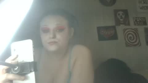 Snapshot of findommefoxi chatting on 02/03/26, 06:22 findommefoxi online show from 02/03/26, 06:22
