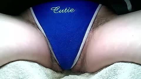 Snapshot of findommommyeva chatting on 10/05/25, 03:10 Findom Mommy Eva online show from 10/05/25, 03:10