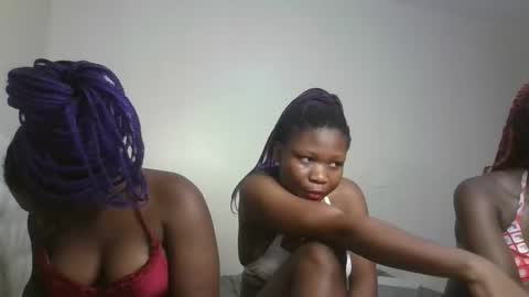 melanie online show from 09/27/25, 02:49