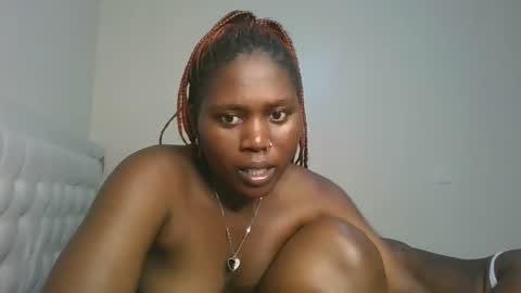 melanie online show from 10/31/25, 02:45