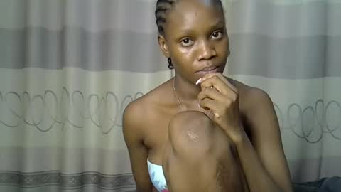 fine_queen12 online show from 12/30/24, 03:02