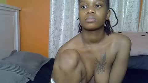 Snapshot of fine_queen12 chatting on 07/20/26, 01:31 fine_queen12 online show from 07/20/26, 01:31