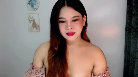 Jasmine online show from 07/18/26, 10:46