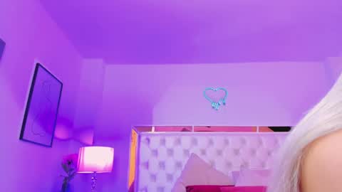 finnky1 online show from 02/28/25, 03:37