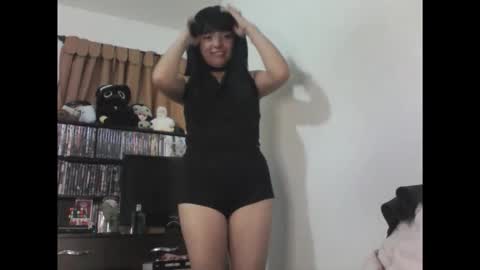 finnky1 online show from 05/13/26, 03:48