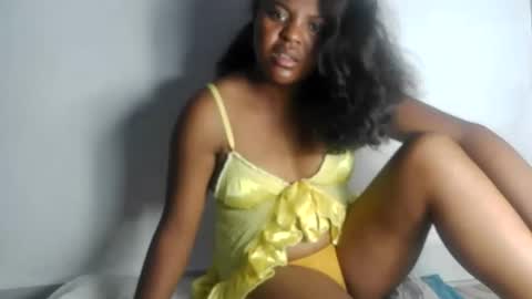 fiona_00 online show from 04/18/26, 03:21