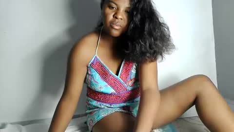 fiona_00 online show from 04/21/26, 10:10