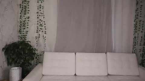 Emily online show from 03/11/26, 06:52