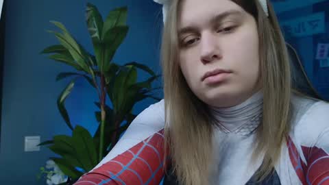 Snapshot of fioramarmoris chatting on 01/07/25, 08:03 fiora online show from 01/07/25, 08:03