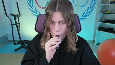 Snapshot of fioramarmoris chatting on 01/24/25, 09:06 fiora online show from 01/24/25, 09:06