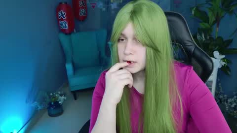 Snapshot of fioramarmoris chatting on 02/17/25, 01:10 fiora online show from 02/17/25, 01:10