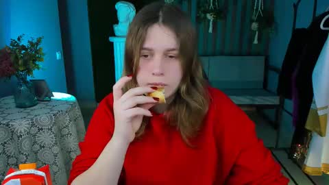 Snapshot of fioramarmoris chatting on 02/22/25, 05:12 fiora online show from 02/22/25, 05:12