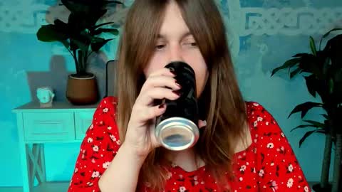 Snapshot of fioramarmoris chatting on 09/08/25, 02:27 fiora online show from 09/08/25, 02:27