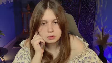 Snapshot of fioramarmoris chatting on 10/04/25, 06:33 fiora online show from 10/04/25, 06:33