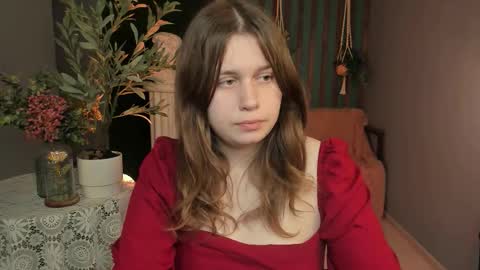 Snapshot of fioramarmoris chatting on 12/04/25, 01:09 fiora online show from 12/04/25, 01:09