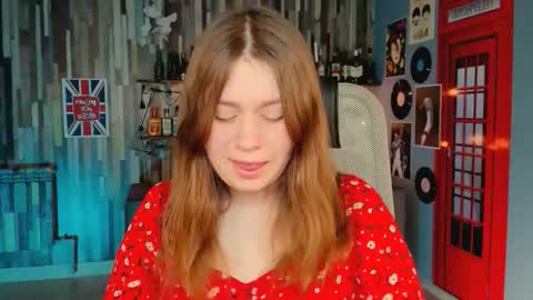 Snapshot of fioramarmoris chatting on 12/14/25, 05:46 fiora online show from 12/14/25, 05:46