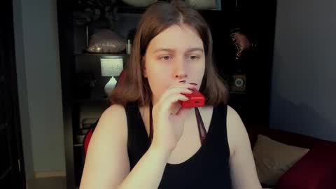 Snapshot of fioramarmoris chatting on 02/22/26, 05:30 fiora online show from 02/22/26, 05:30