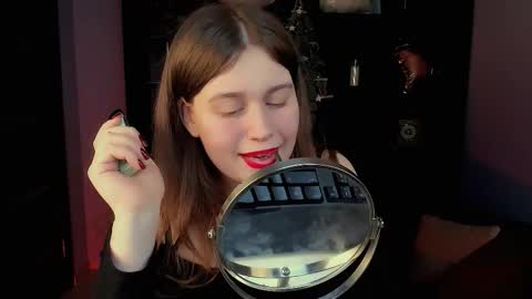 Snapshot of fioramarmoris chatting on 02/26/26, 03:33 fiora online show from 02/26/26, 03:33