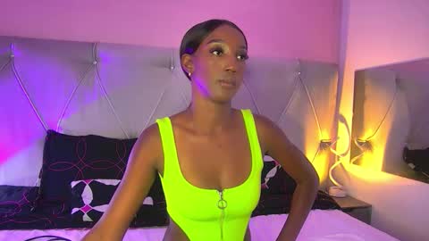 Fiorela Lenin  online show from 01/16/26, 06:12