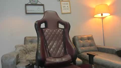 Snapshot of fire_boy69 chatting on 12/01/25, 05:29 fire_boy69 online show from 12/01/25, 05:29