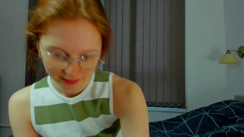 fire_luna online show from 12/27/24, 07:29